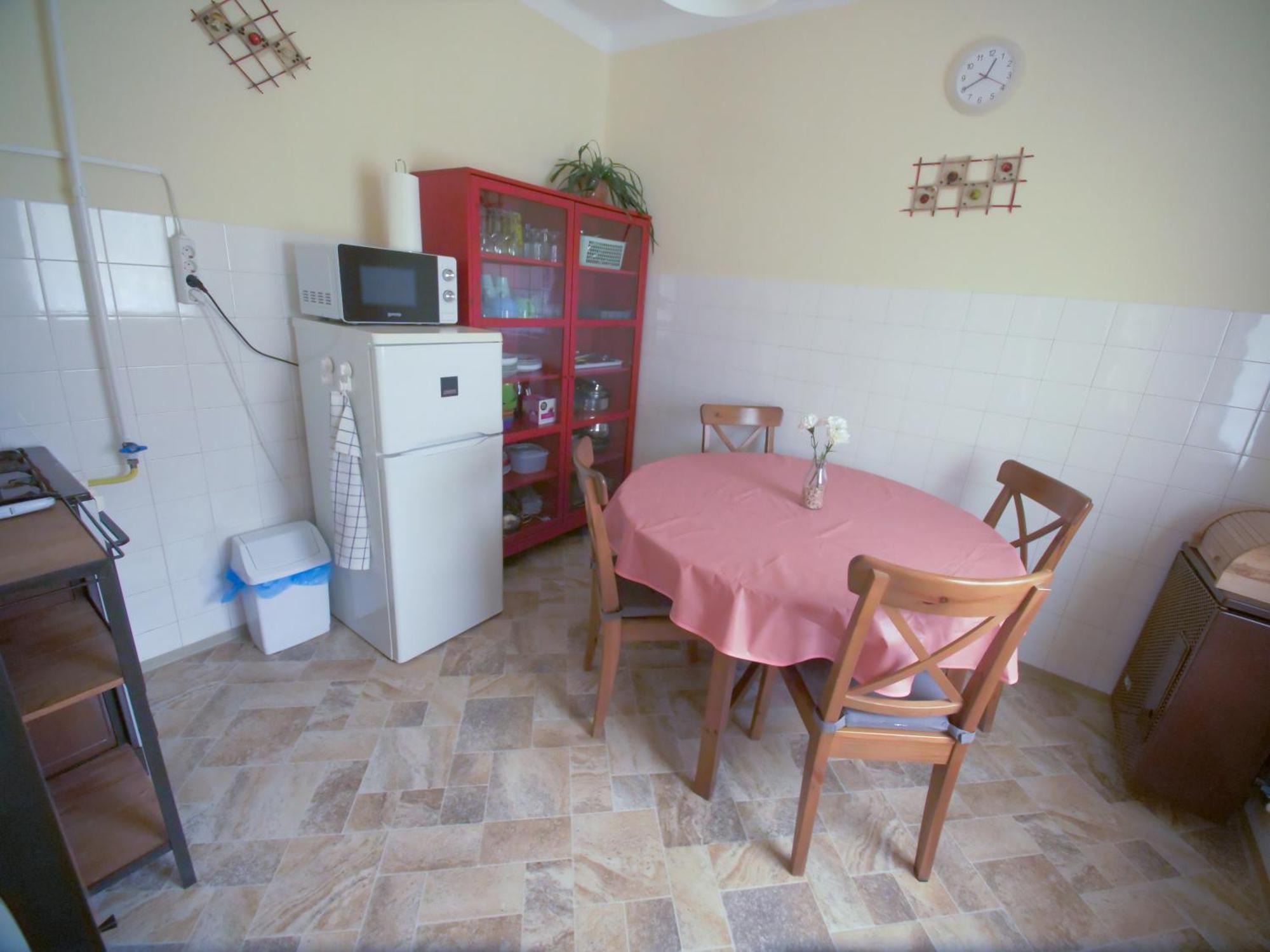 Estike Apartment Balatonlelle Ngoại thất bức ảnh