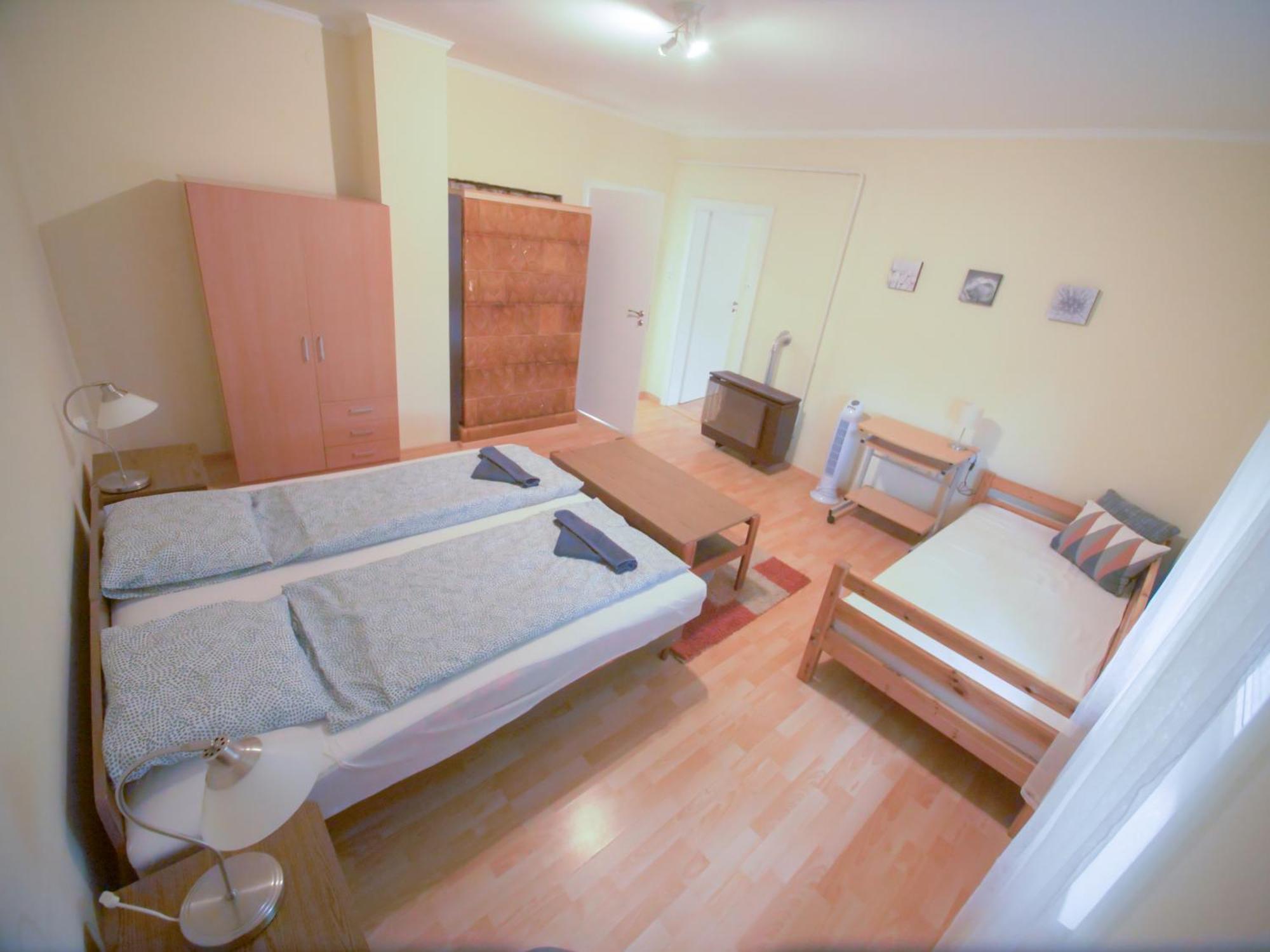 Estike Apartment Balatonlelle Ngoại thất bức ảnh