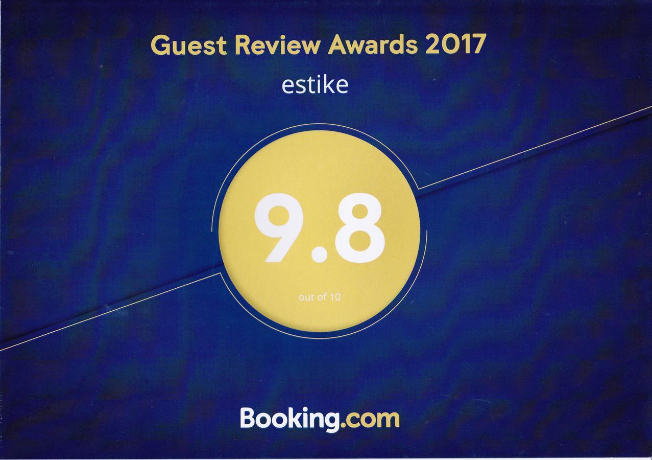 Estike Apartment Balatonlelle Ngoại thất bức ảnh